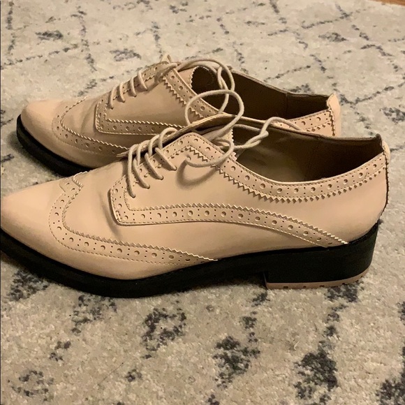 Shoes - Stylish lace up shoes